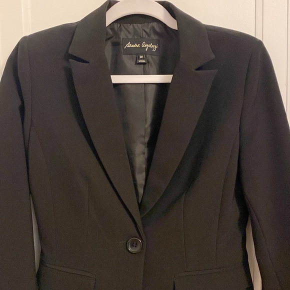 Black Blazer - Nipped at Waist, Single Button Closure, Slash/ Flap pockets - Picture 2 of 6